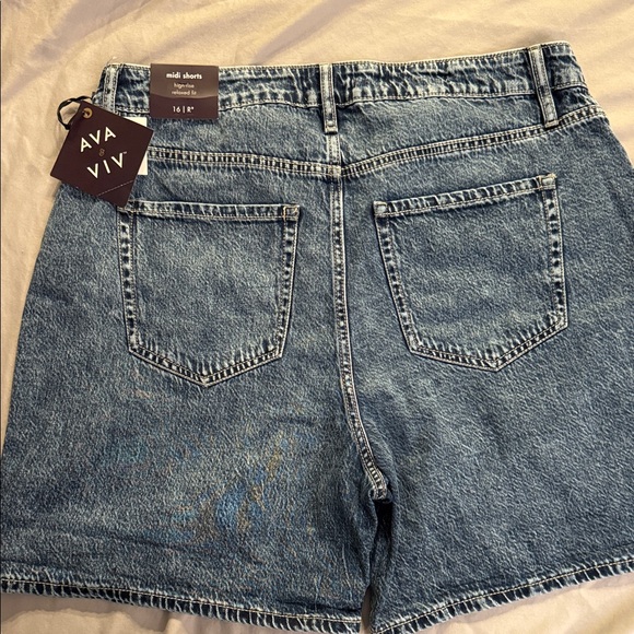Ava & Viv Classic Blue Jean Shorts - Picture 2 of 2